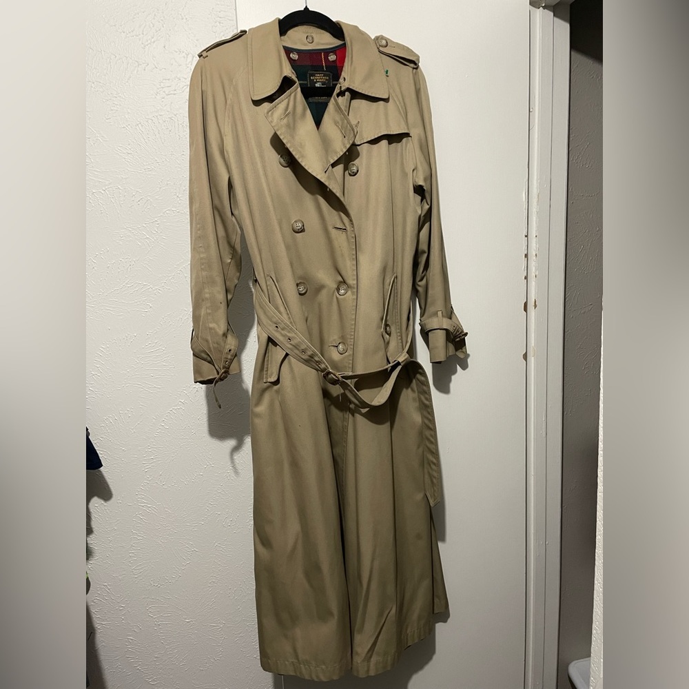 Vintage Hart Schaffner & Marx tan long trench coat